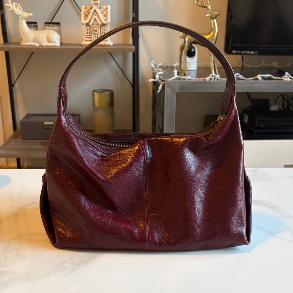 Zara Burgundy Leather Handbag